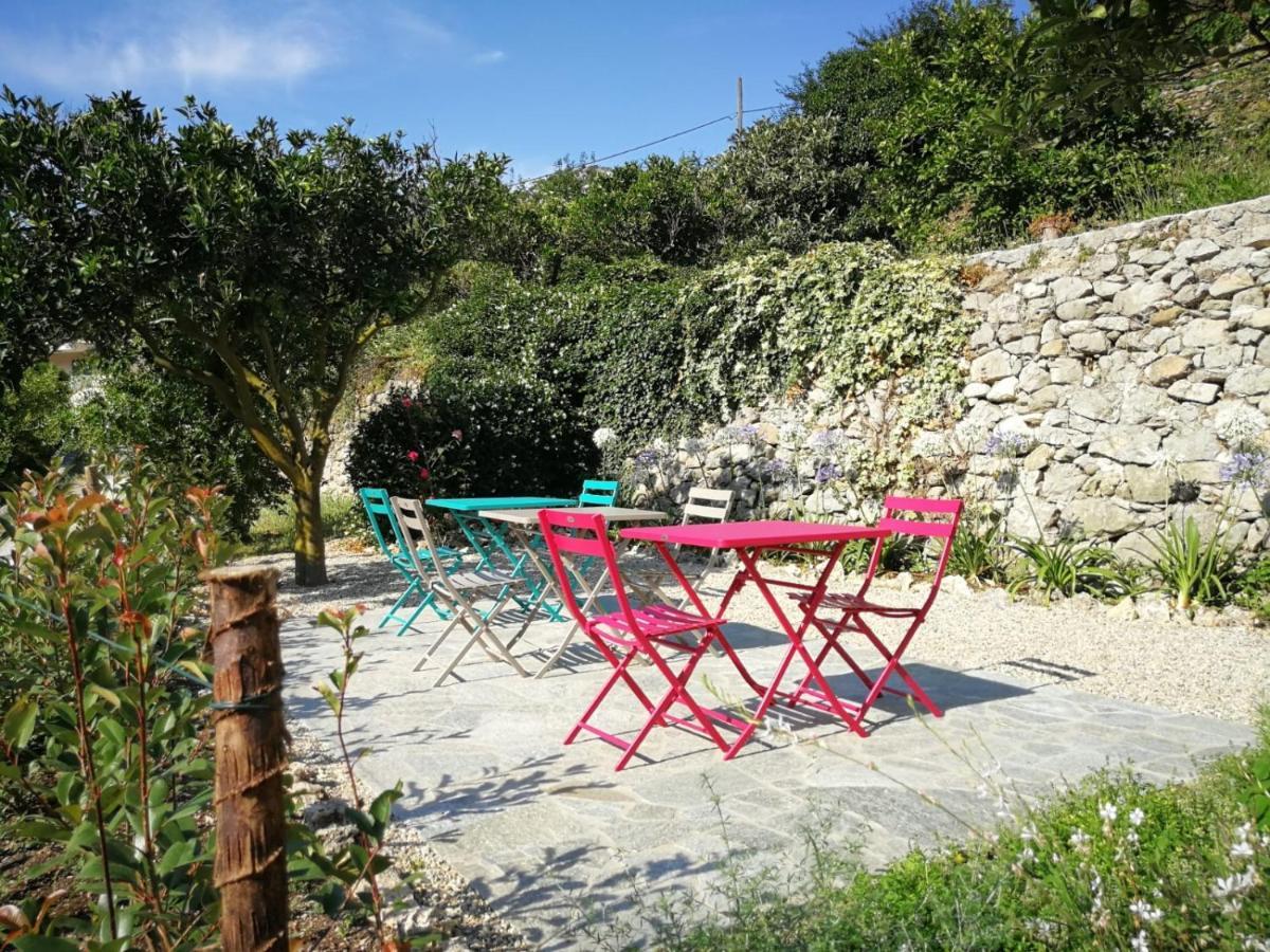 Castelli In Aria Couette-café Finale Ligure